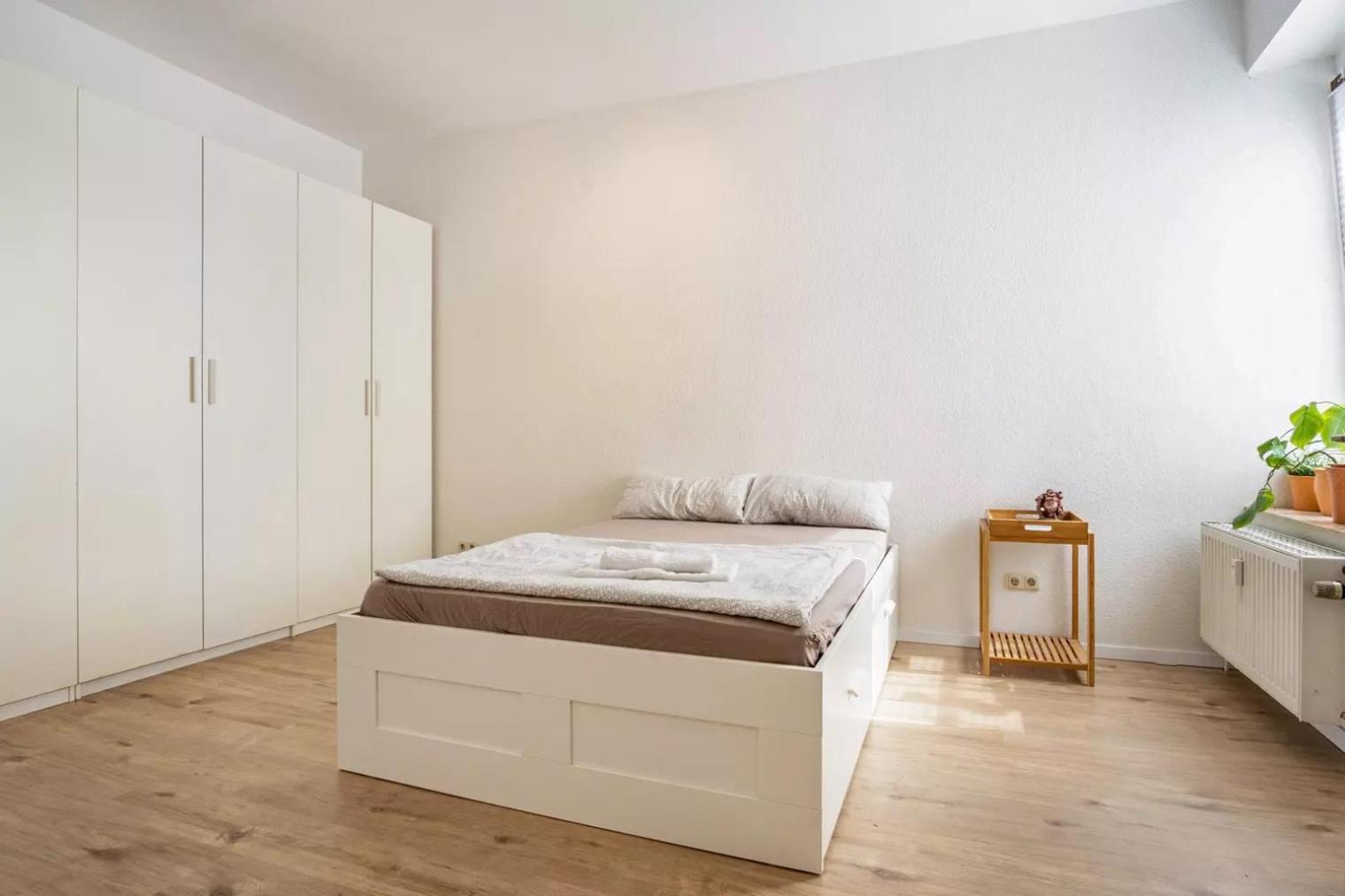 Next Home - Free Parking & Wifi - Badewanne Duisburg Exterior foto